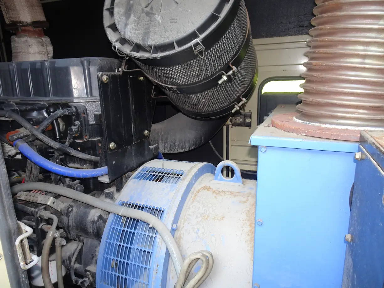 Inside the Insersoll-Rand S400 power generator